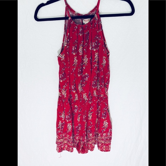 Mossimo Supply Co. Pants - ❤️ 3/20 Mossimo Red Floral Boho Romper M